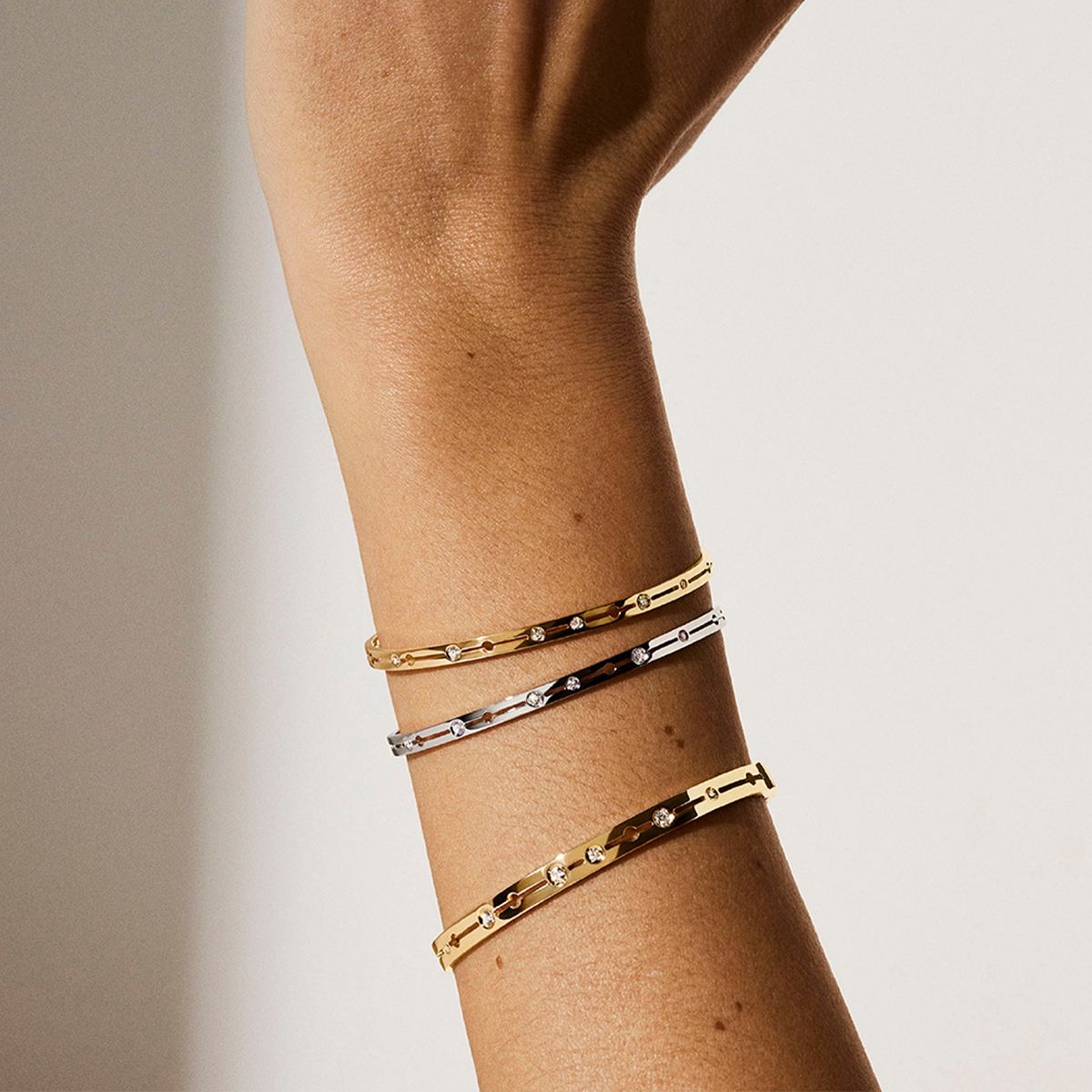 Pulsera Dinh Van Pulse de oro amarillo y diamantes - Imagen 4